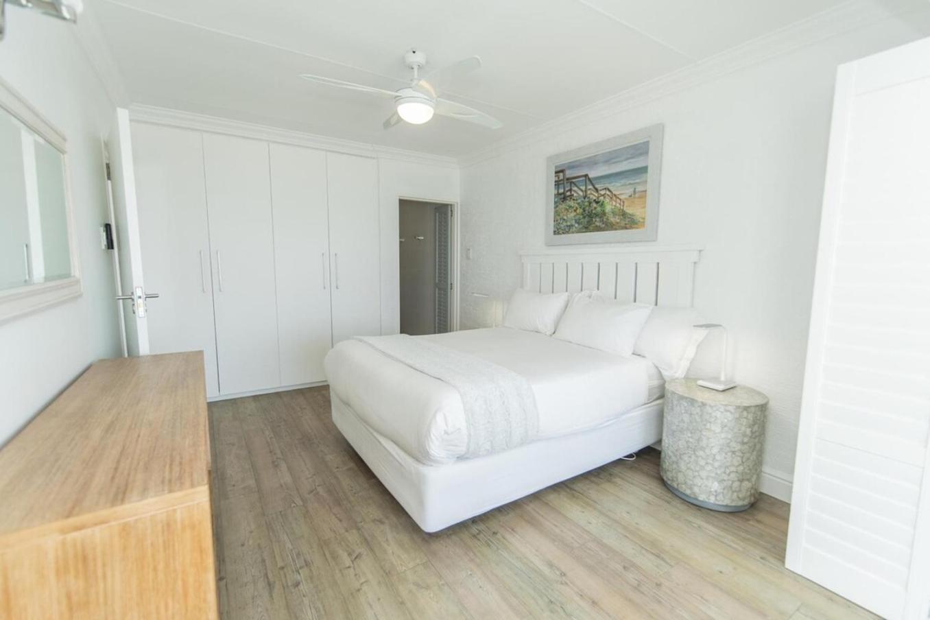 Luxury On The Beach Port Elizabeth Exterior foto